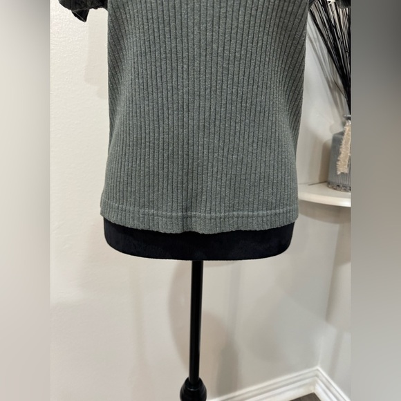 Ellemenno Vintage 90's Gray Ribbed knit top short Sleeved size large - Picture 5 of 7